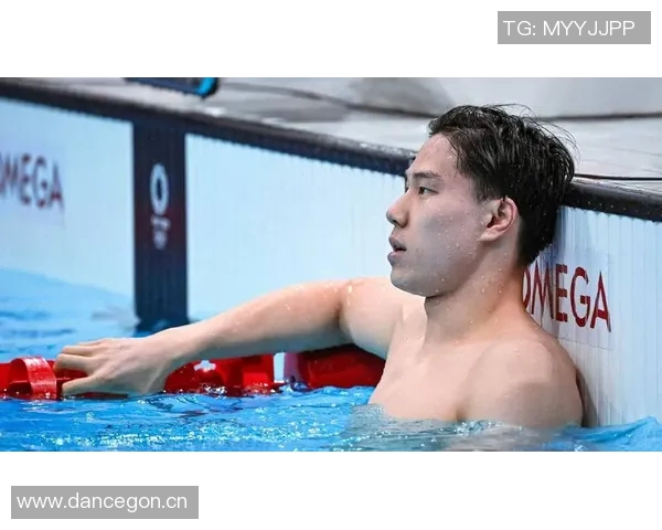 世界游泳纪录保持者突破极限 创造历史新篇章